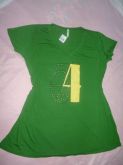 camiseta bata verde decote V veste 54