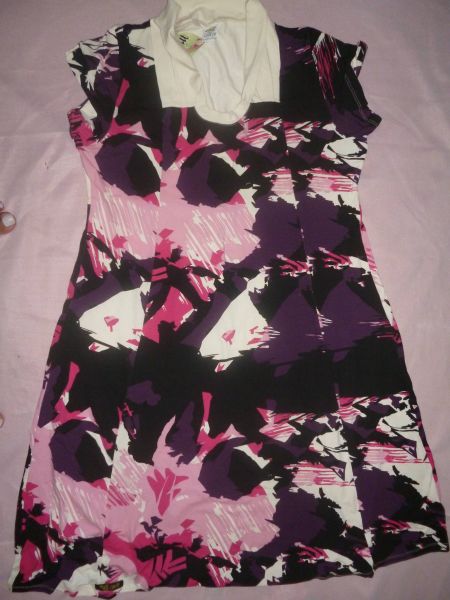 vestido curto estampado veste 52